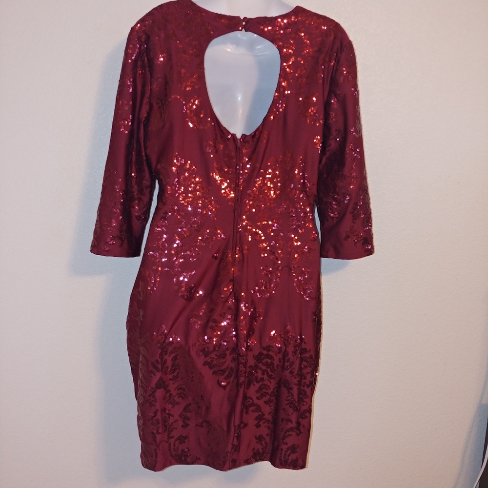 B darlin Keyhole back sequin party dress bling - Picture 3 of 8